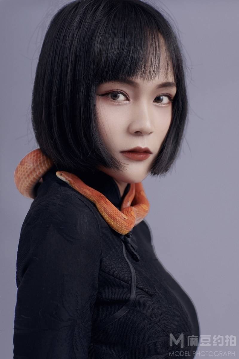 暗黑模特