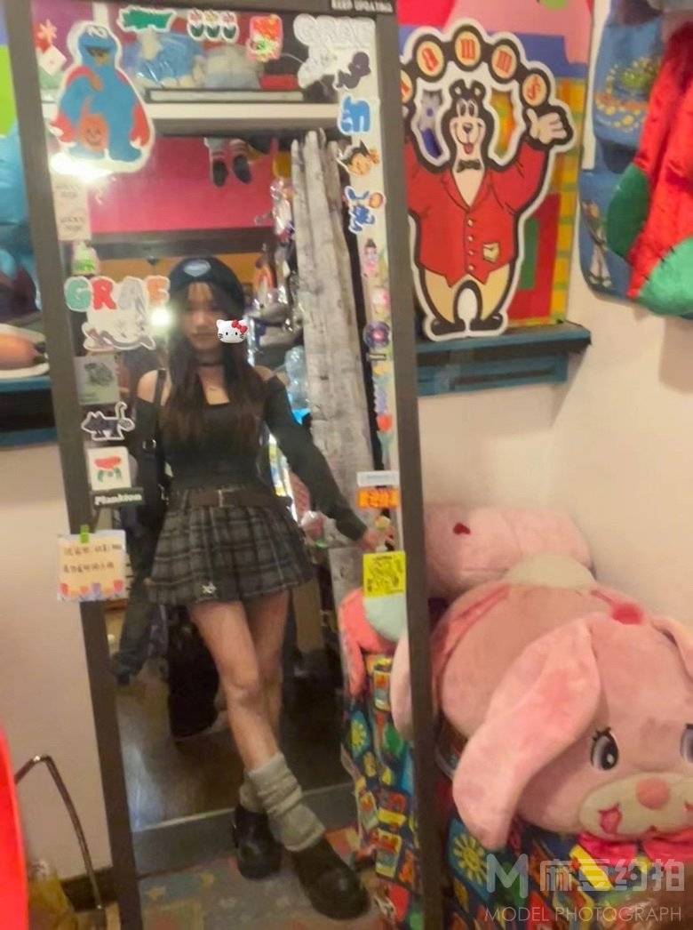 校园模特