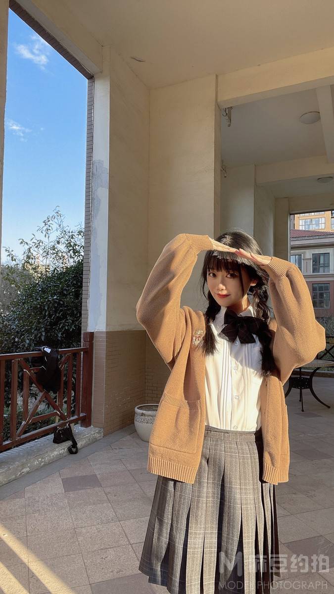 校园模特