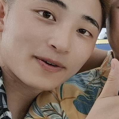 黑白模特