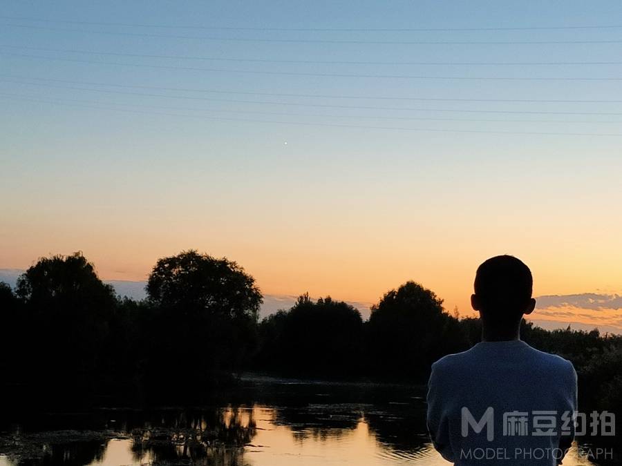 清新模特