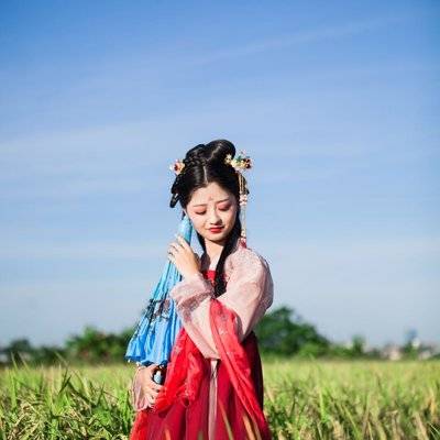 汉服模特