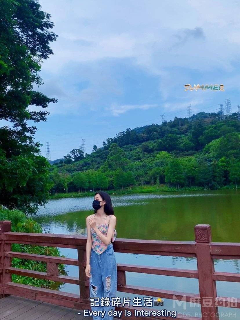 清新模特