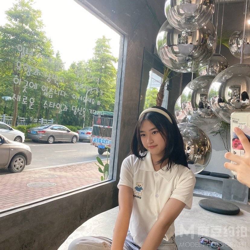 少女模特