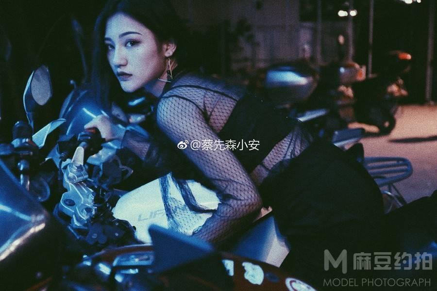 暗黑模特