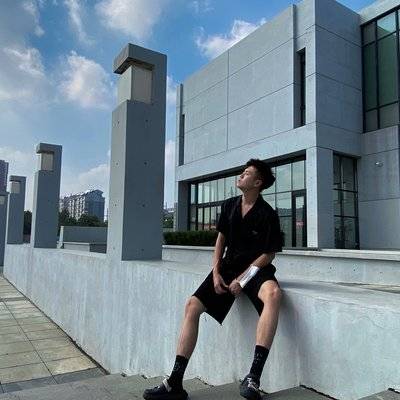 黑白模特