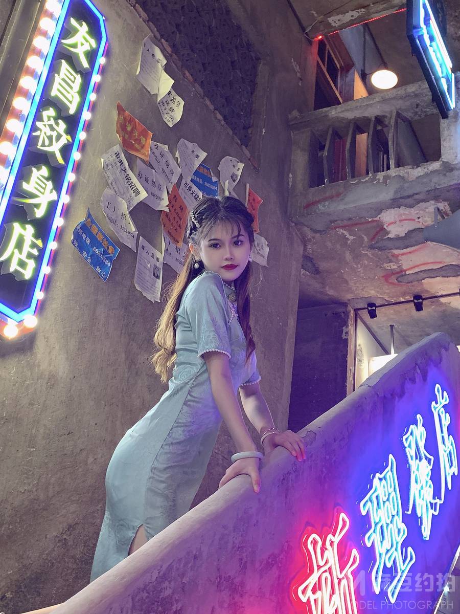 夜景模特