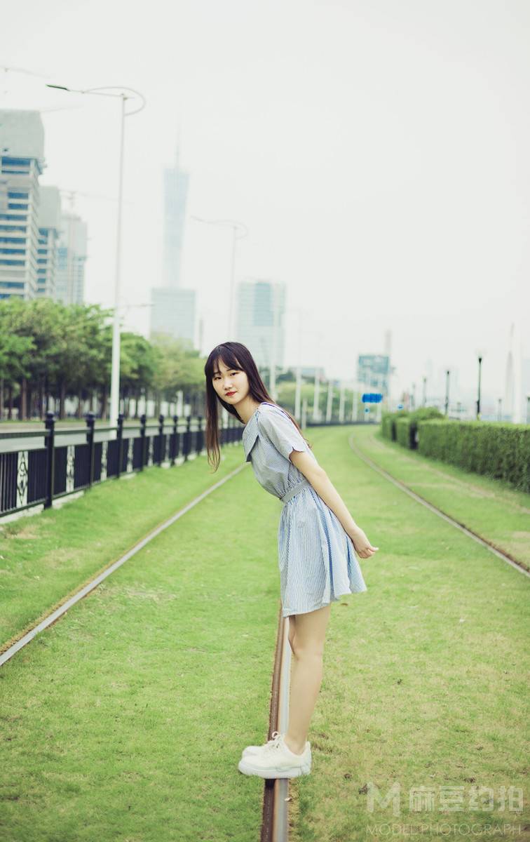 清新模特