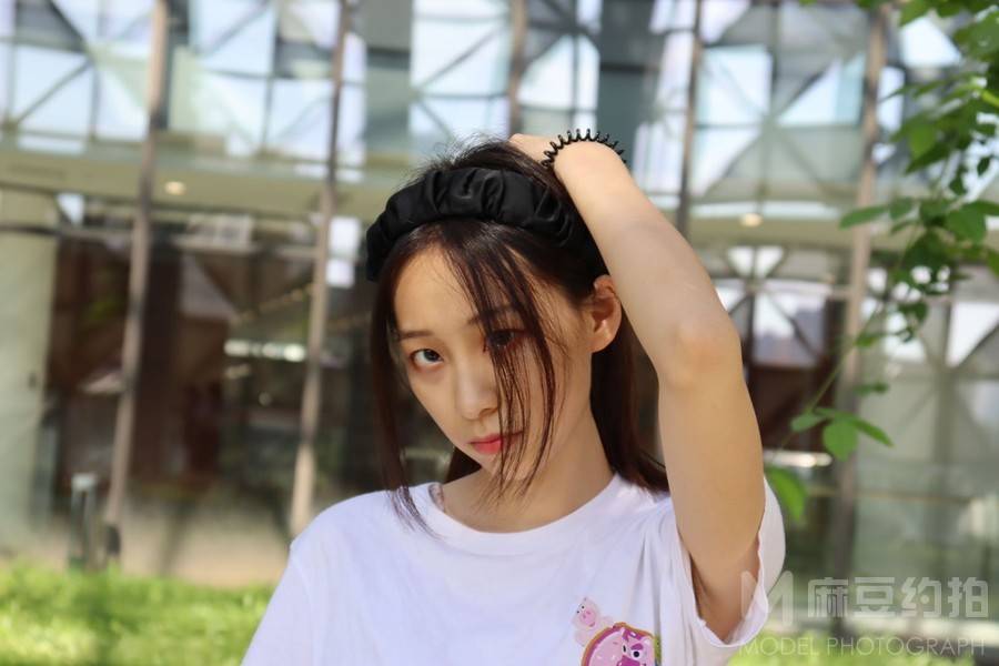 清新模特