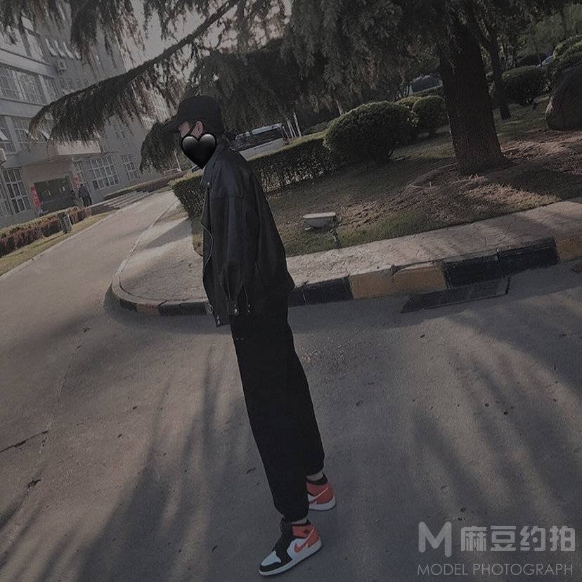 暗黑模特