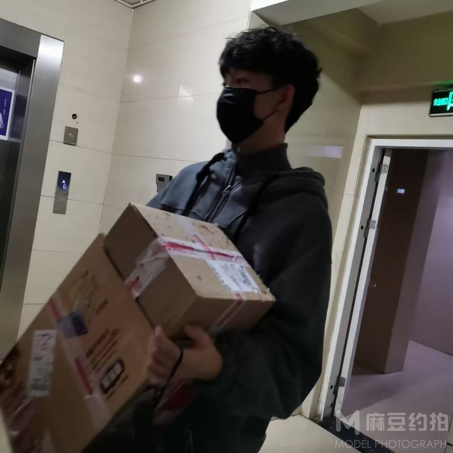 纪实模特
