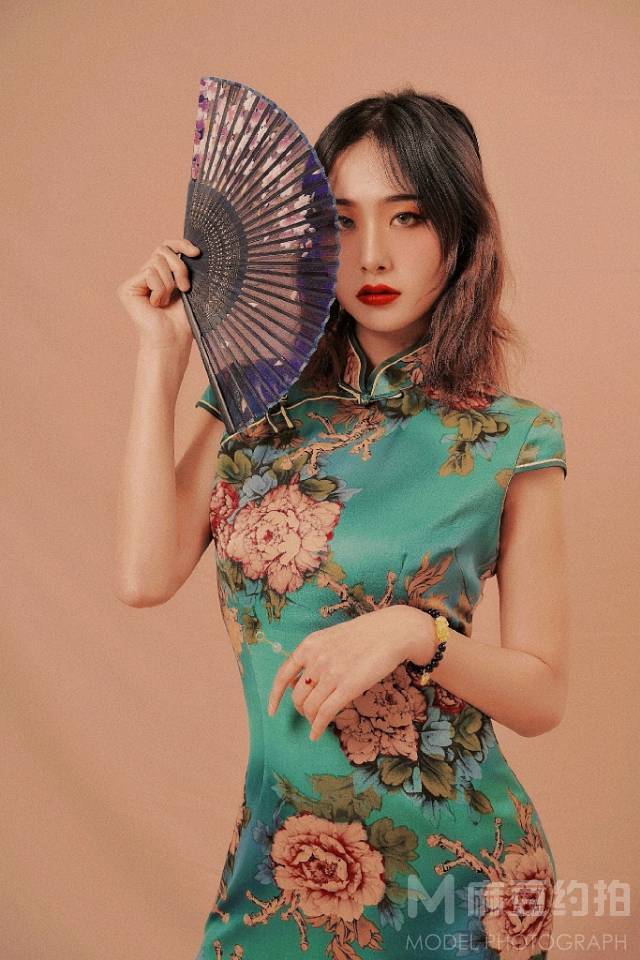 旗袍模特