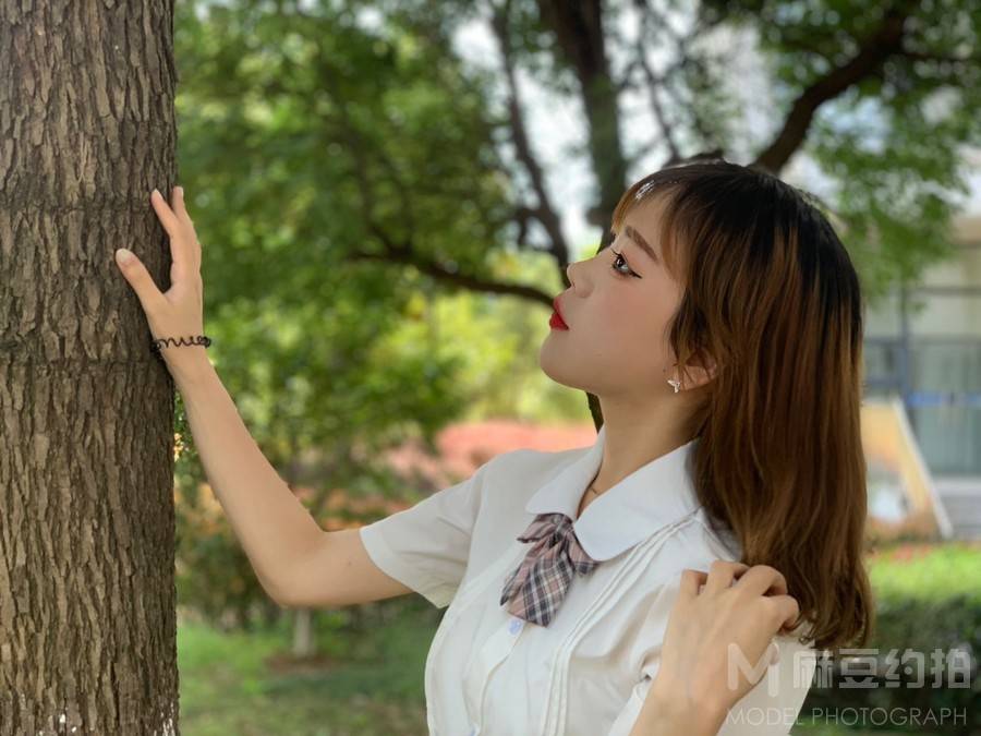 妆容模特
