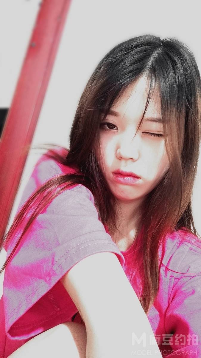 清新模特