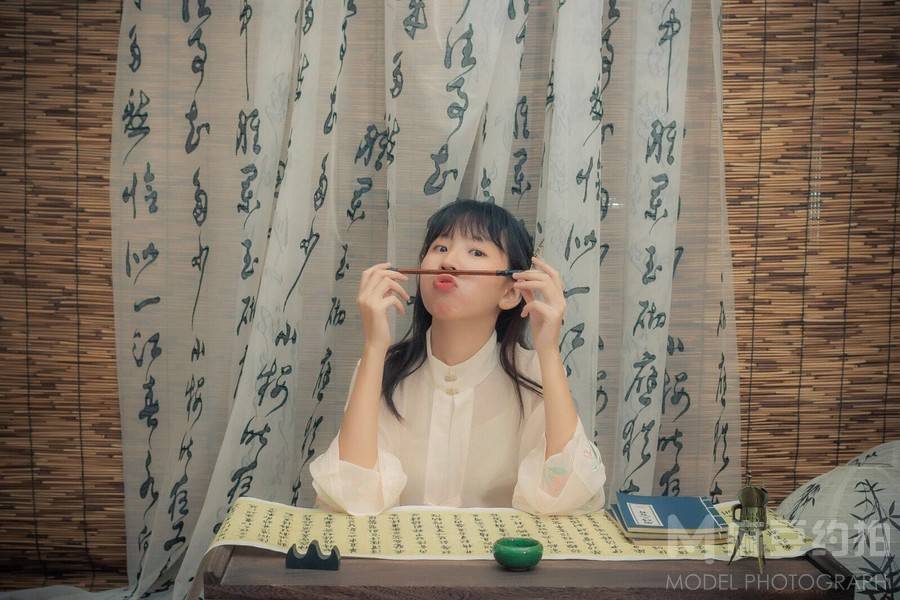 汉服模特