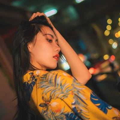 夜景模特