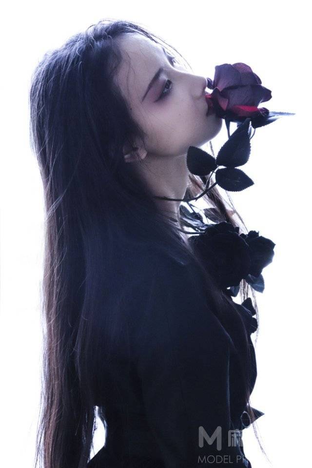 暗黑模特