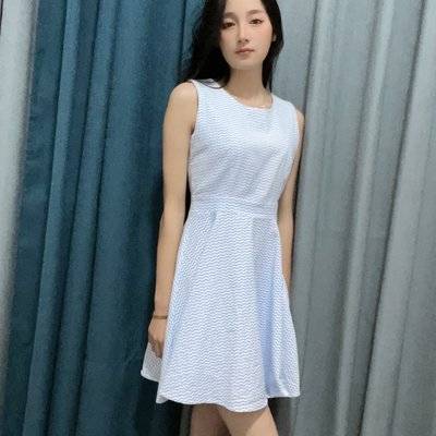 黑白模特