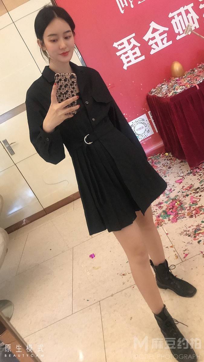 清新模特