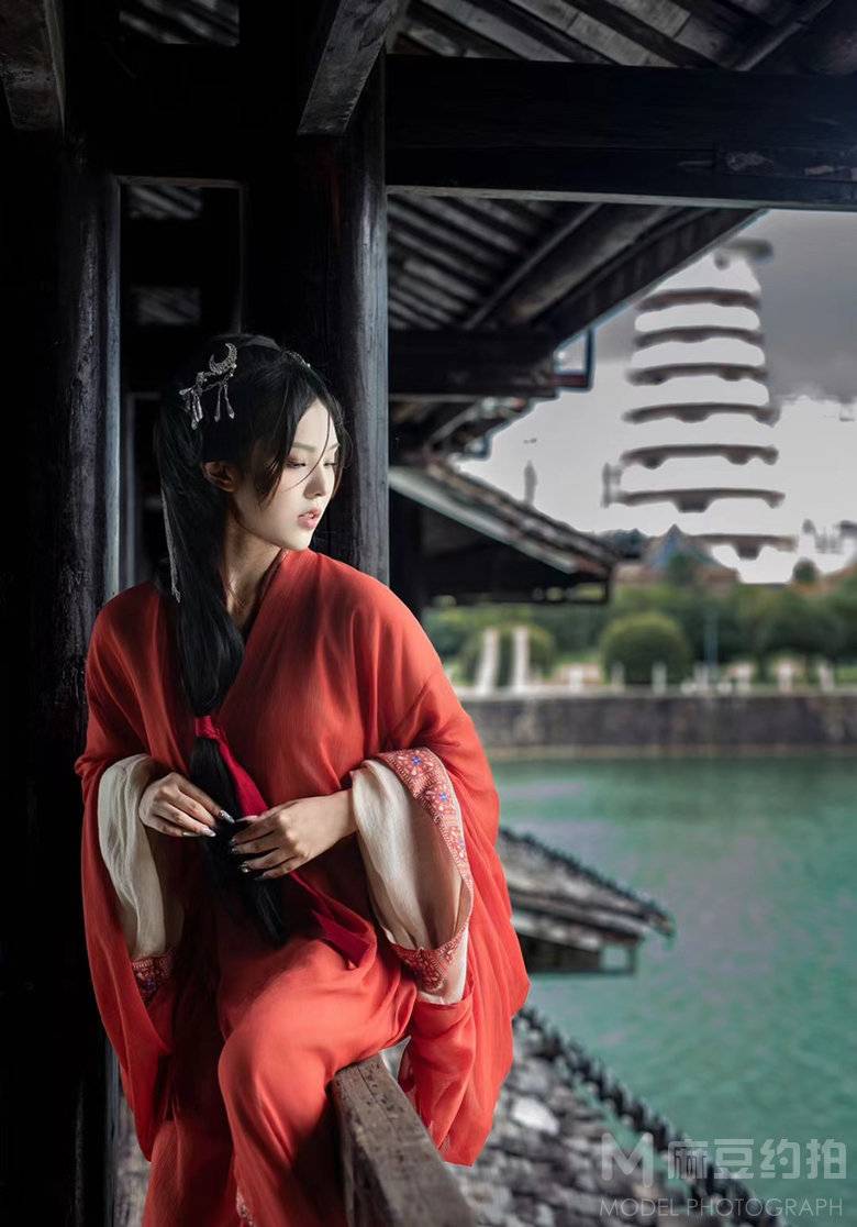 汉服模特