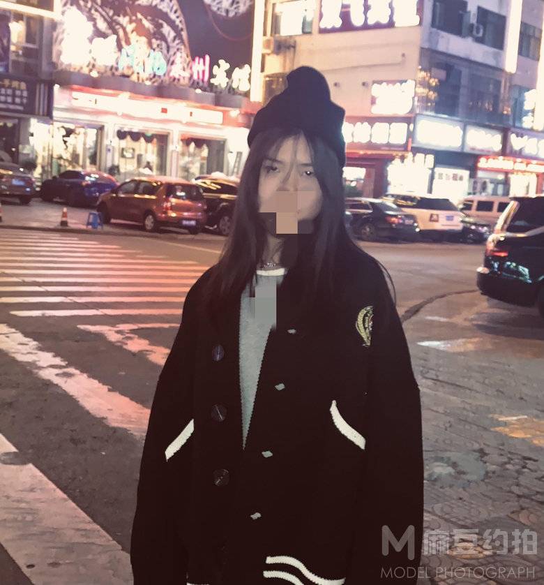 胶片模特
