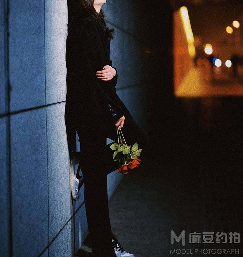 情绪模特