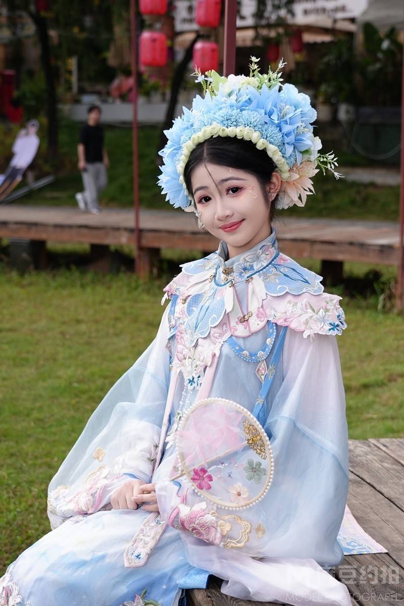 妆容模特