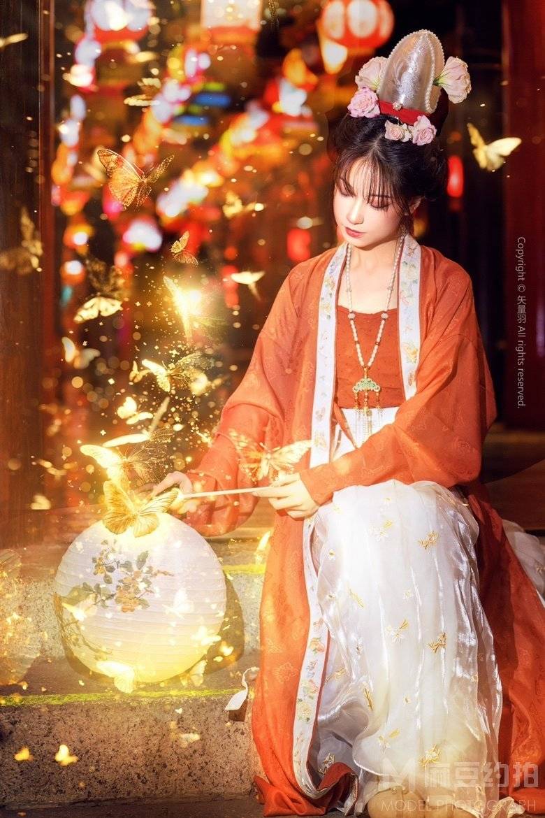 汉服模特