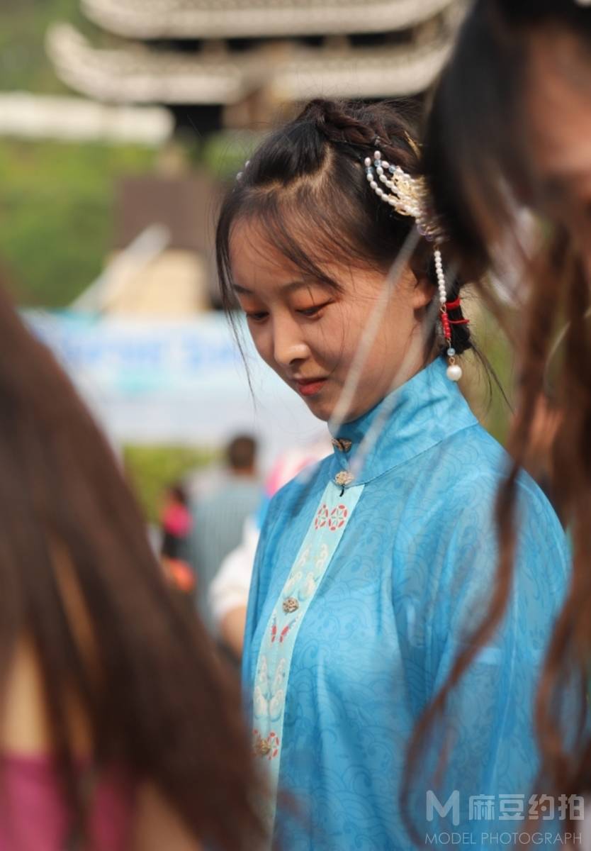 汉服模特