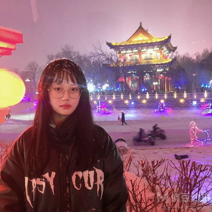 少女模特