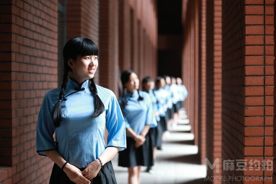 校园模特