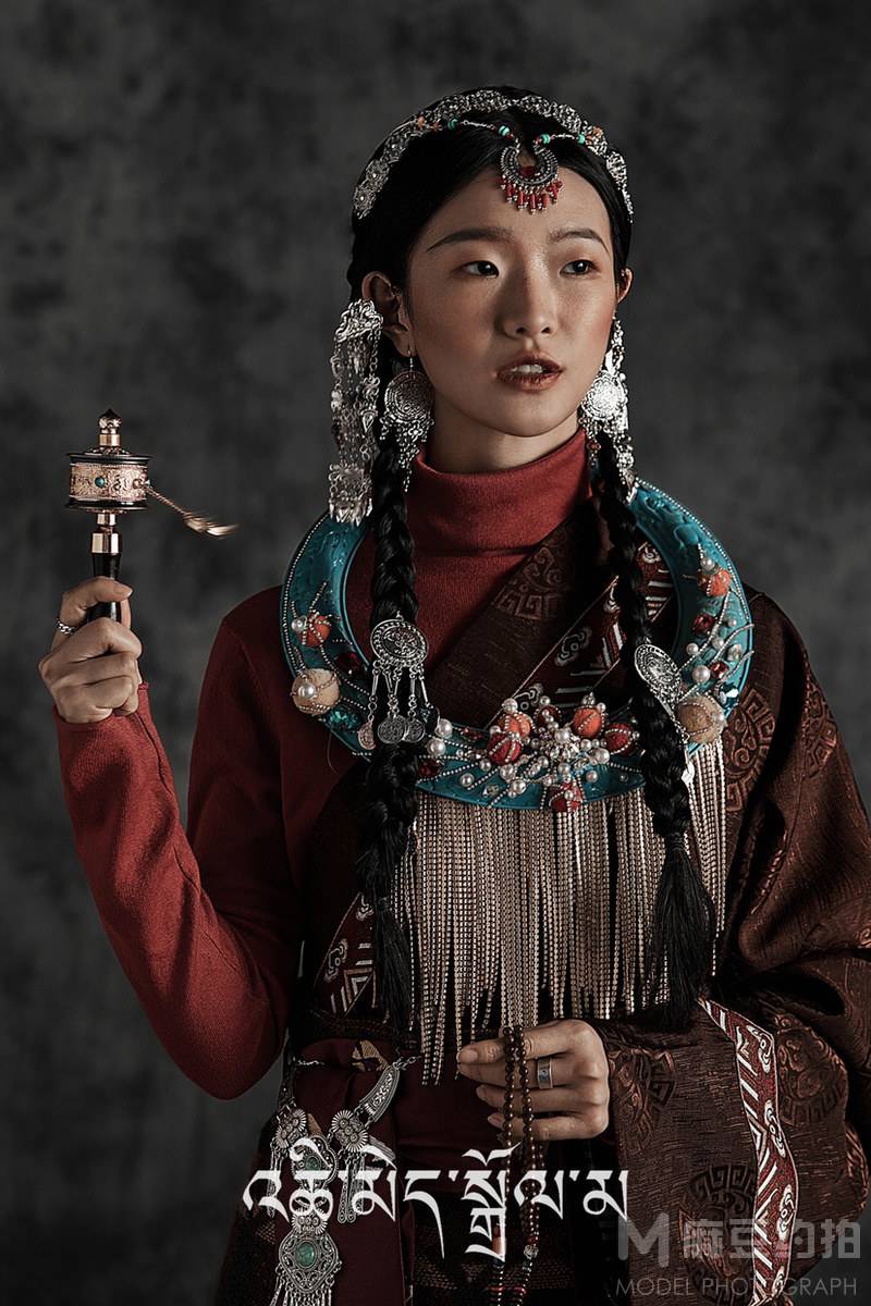 纪实模特