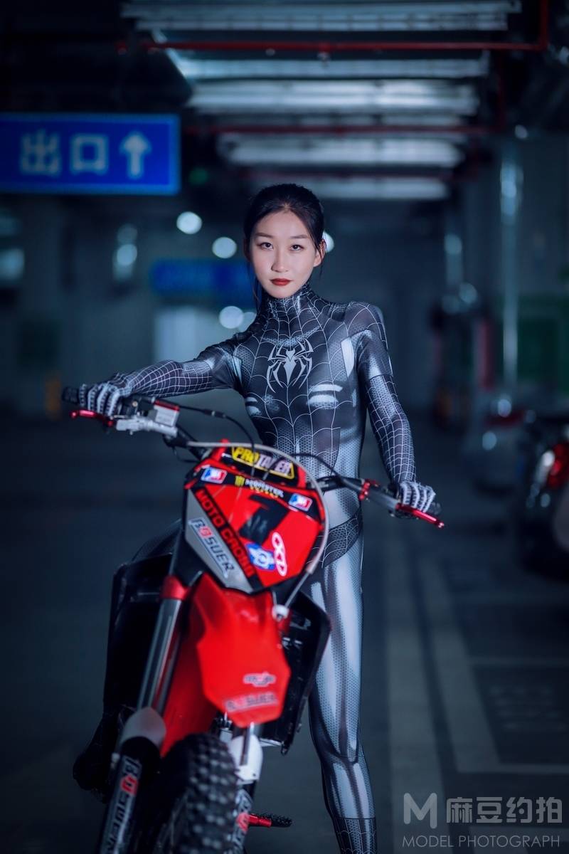 民国模特