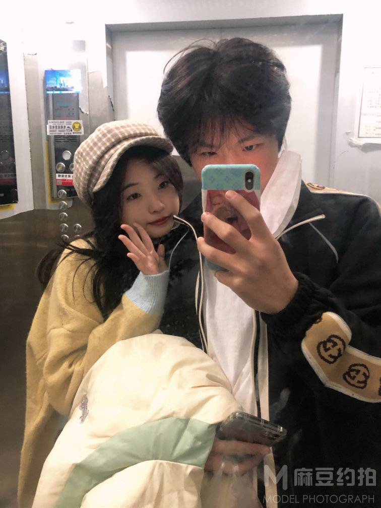 情侣模特