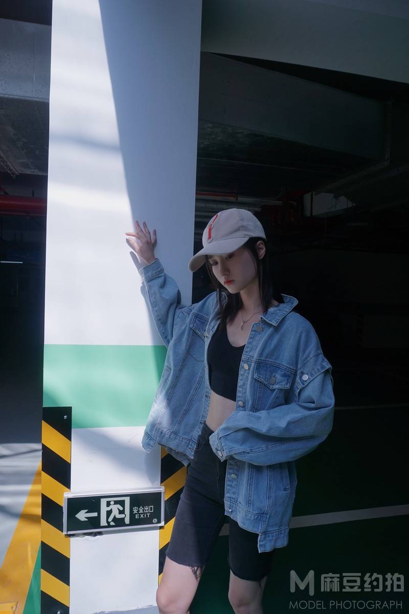 暗黑模特
