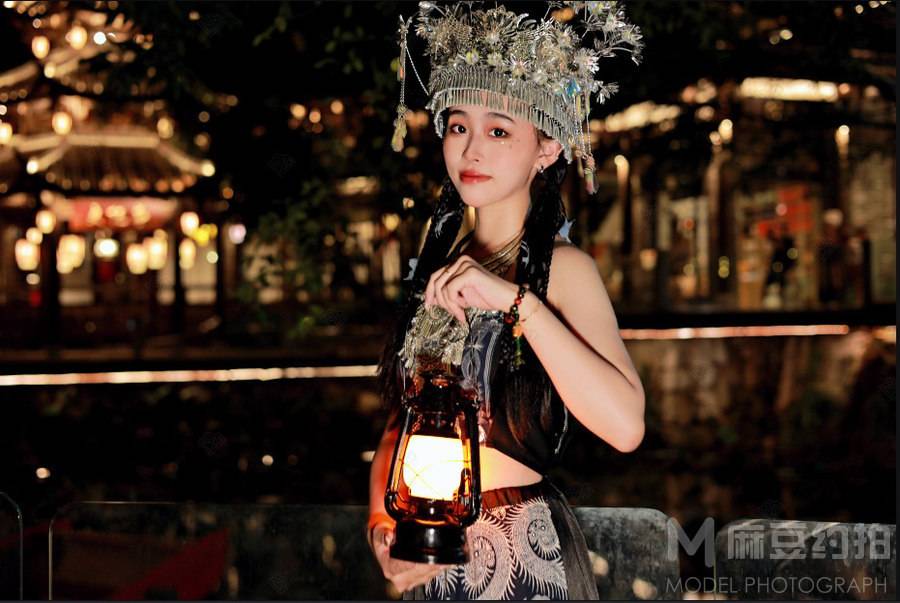 汉服模特