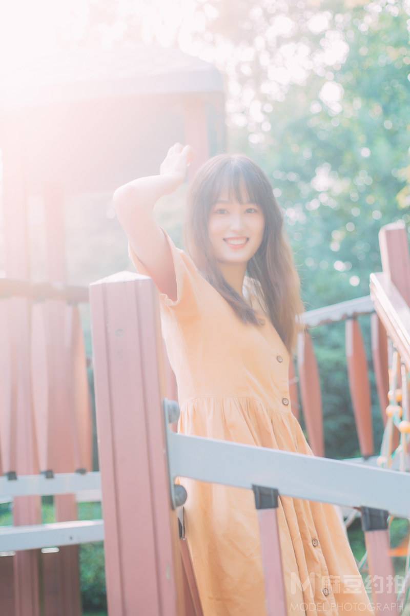 清新模特