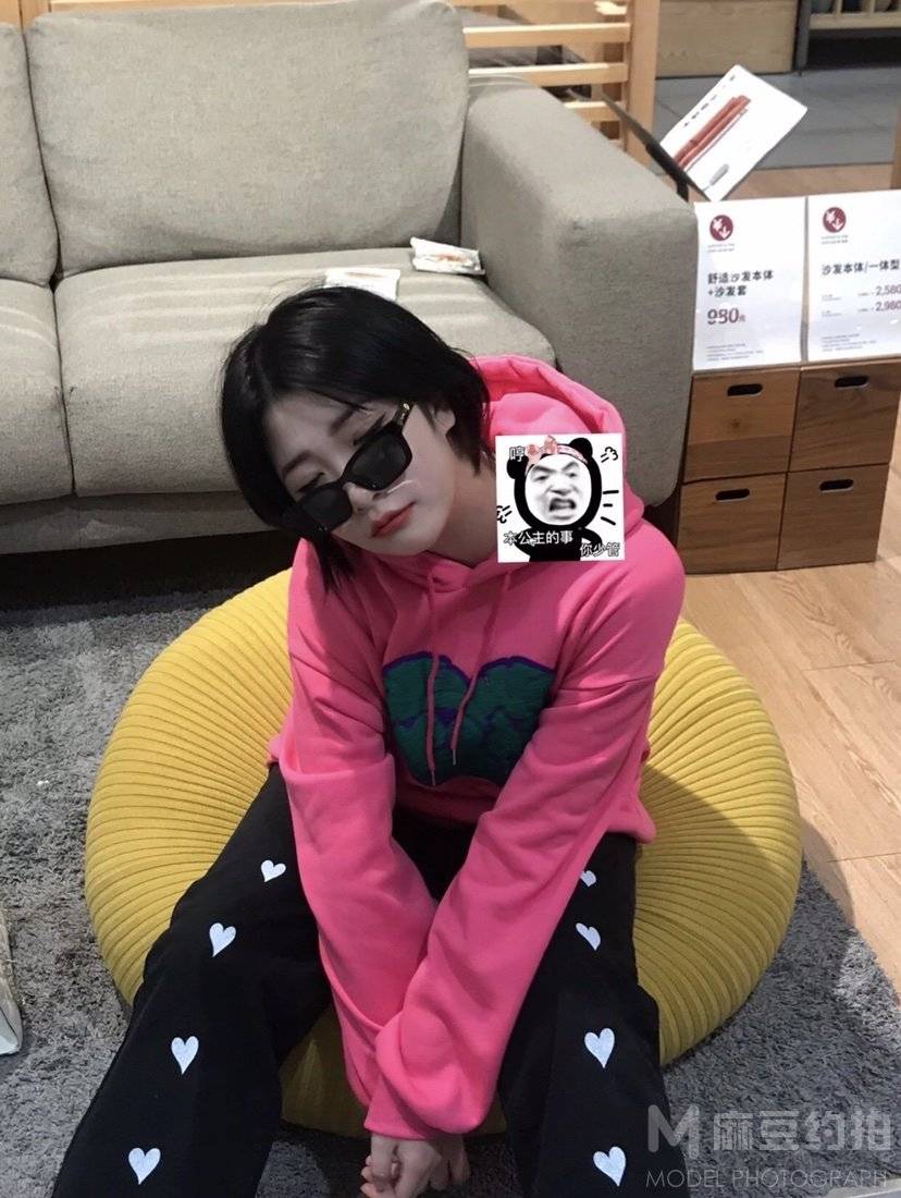 少女模特
