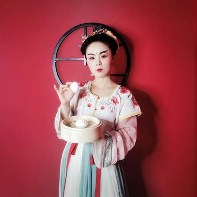 汉服模特
