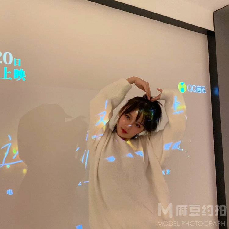 清新模特