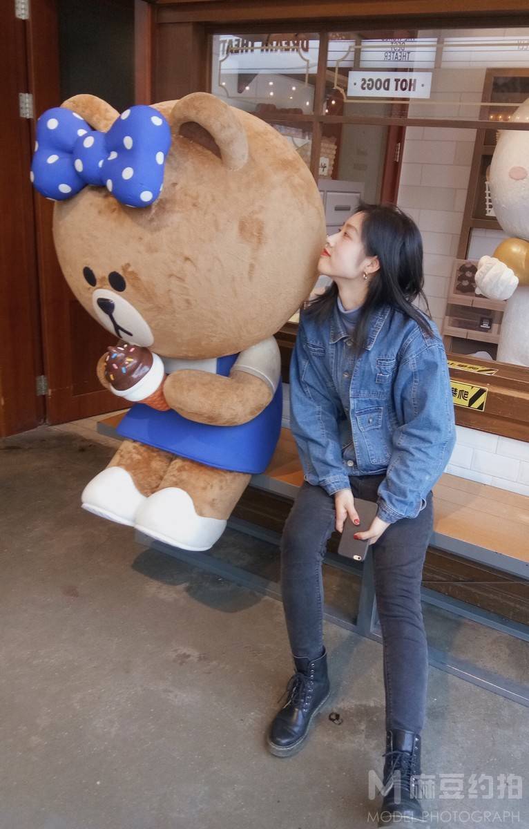 校园模特