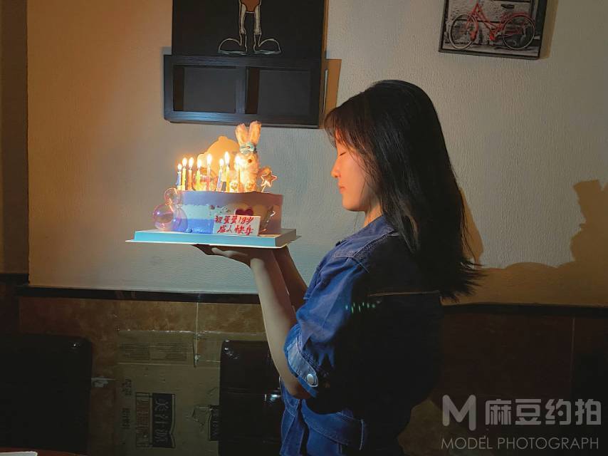 校园模特