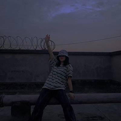 黑白模特