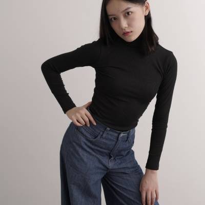 黑白模特