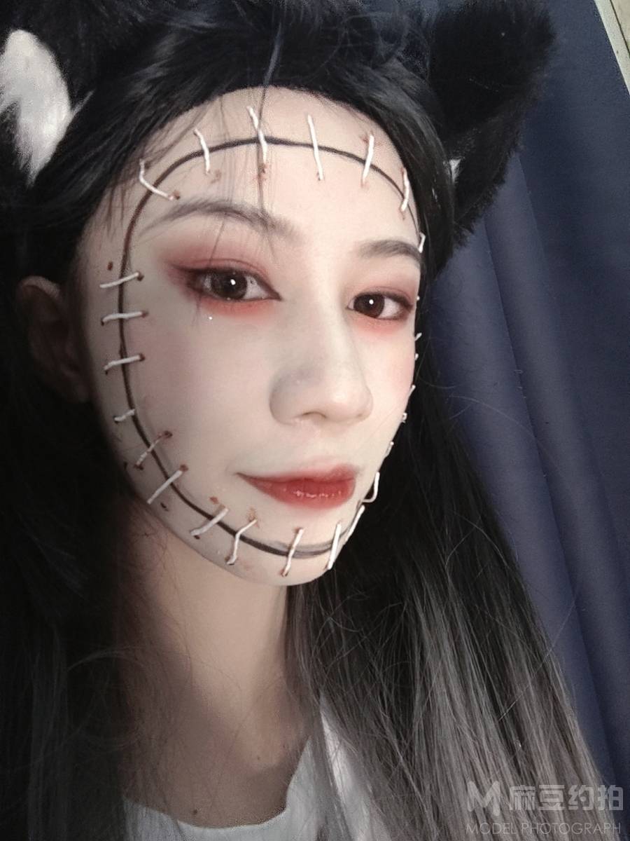 暗黑模特