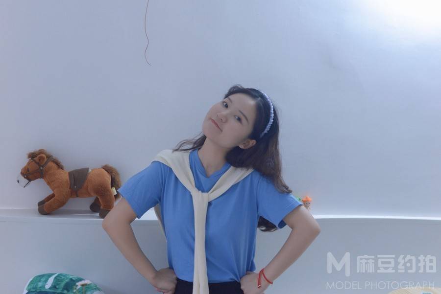 清新模特