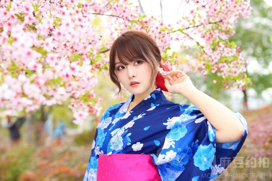 和服模特