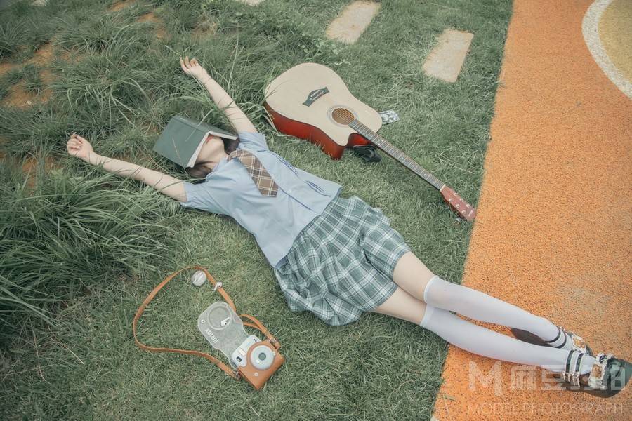校园模特