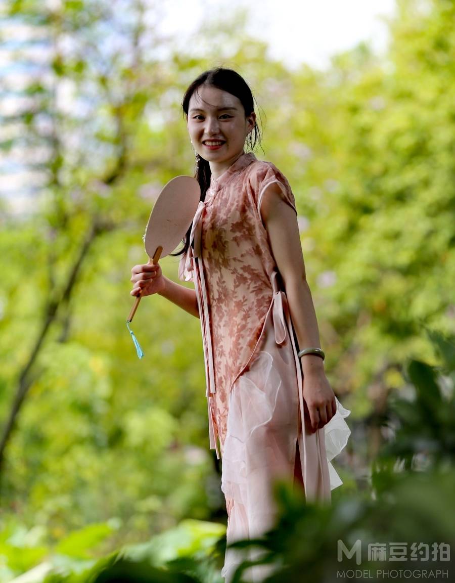 民国模特