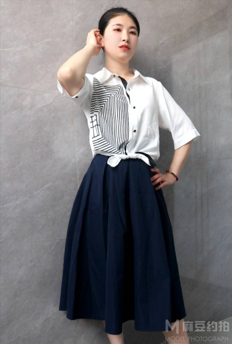 汉服模特